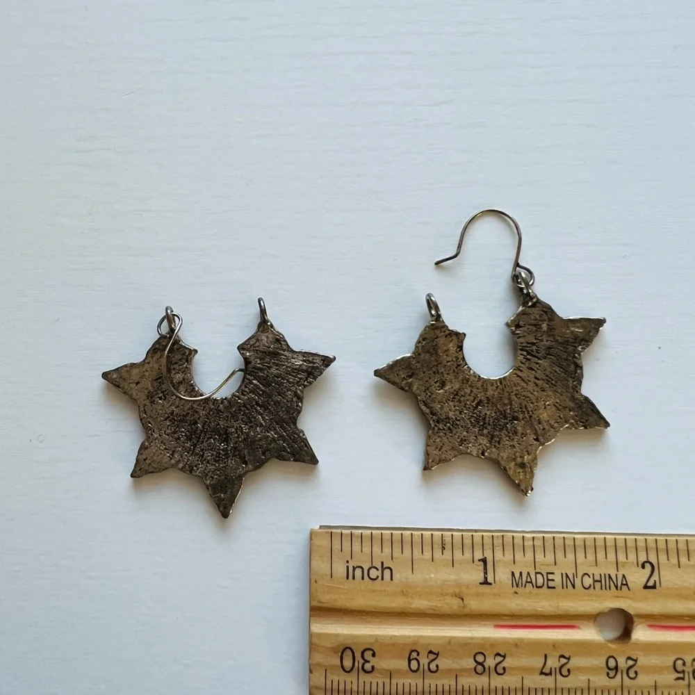 🪄 $5 Blowout Sale Hippie Earrings - Picture 4 of 4